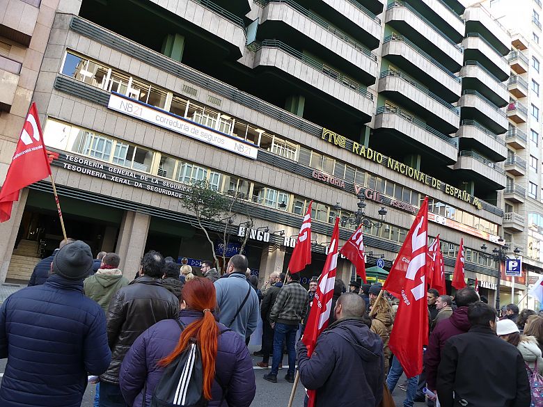 18-02-06 ManifaVigo15.JPG